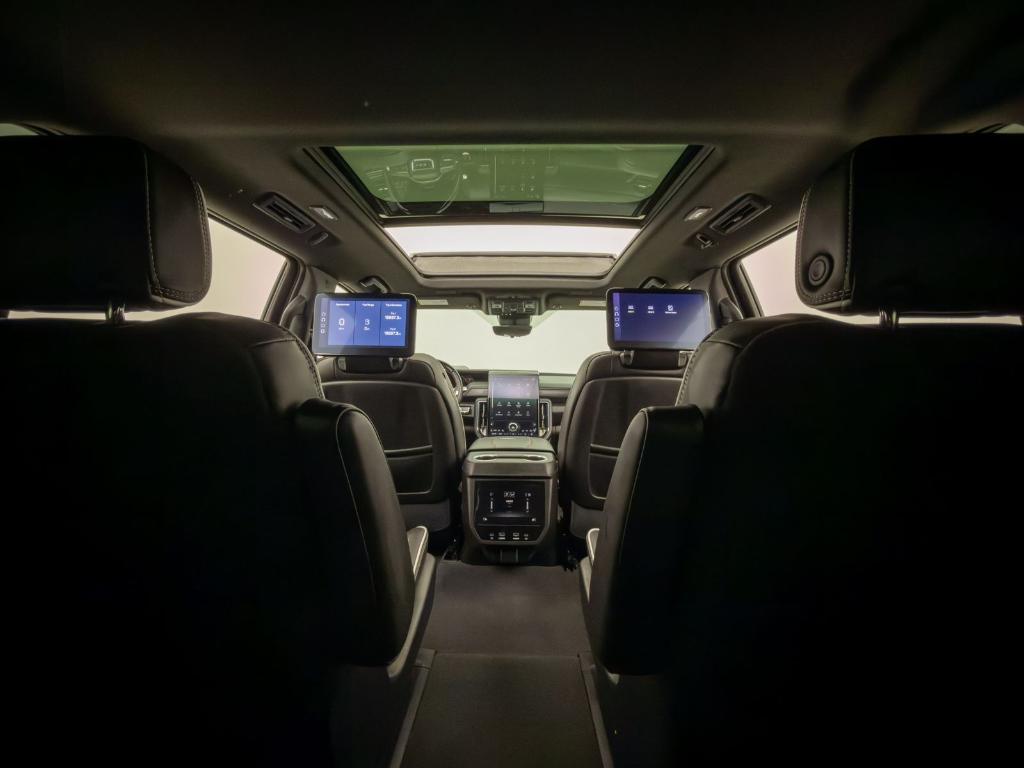 used 2025 GMC Yukon XL car, priced at $93,987