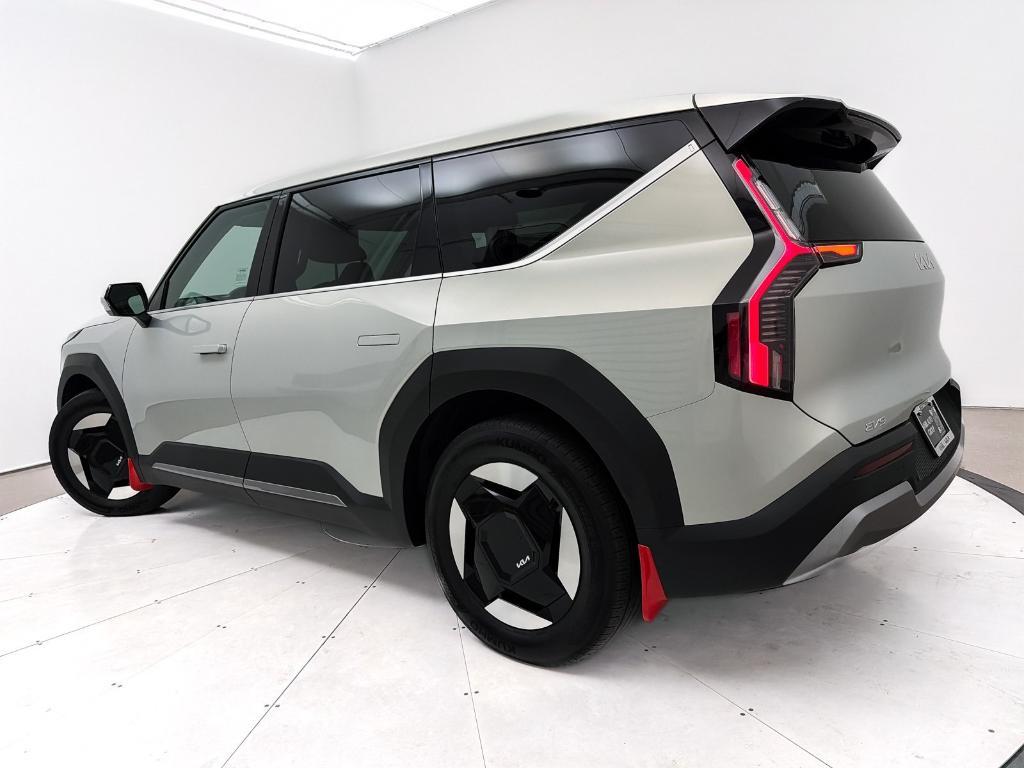 used 2024 Kia EV9 car, priced at $31,994