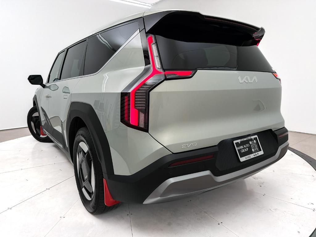 used 2024 Kia EV9 car, priced at $31,994