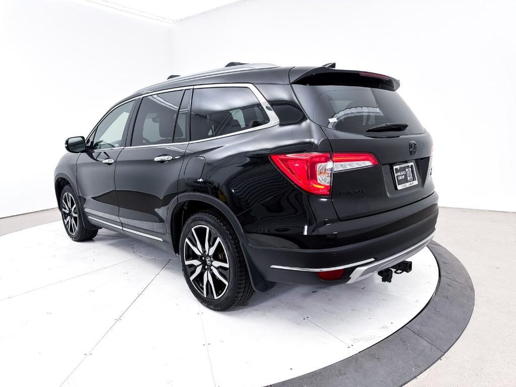 used 2022 Honda Pilot car, priced at $28,994