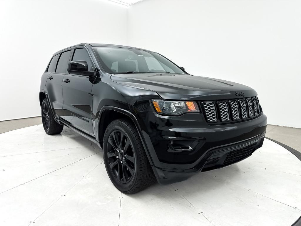 used 2018 Jeep Grand Cherokee car, priced at $15,996
