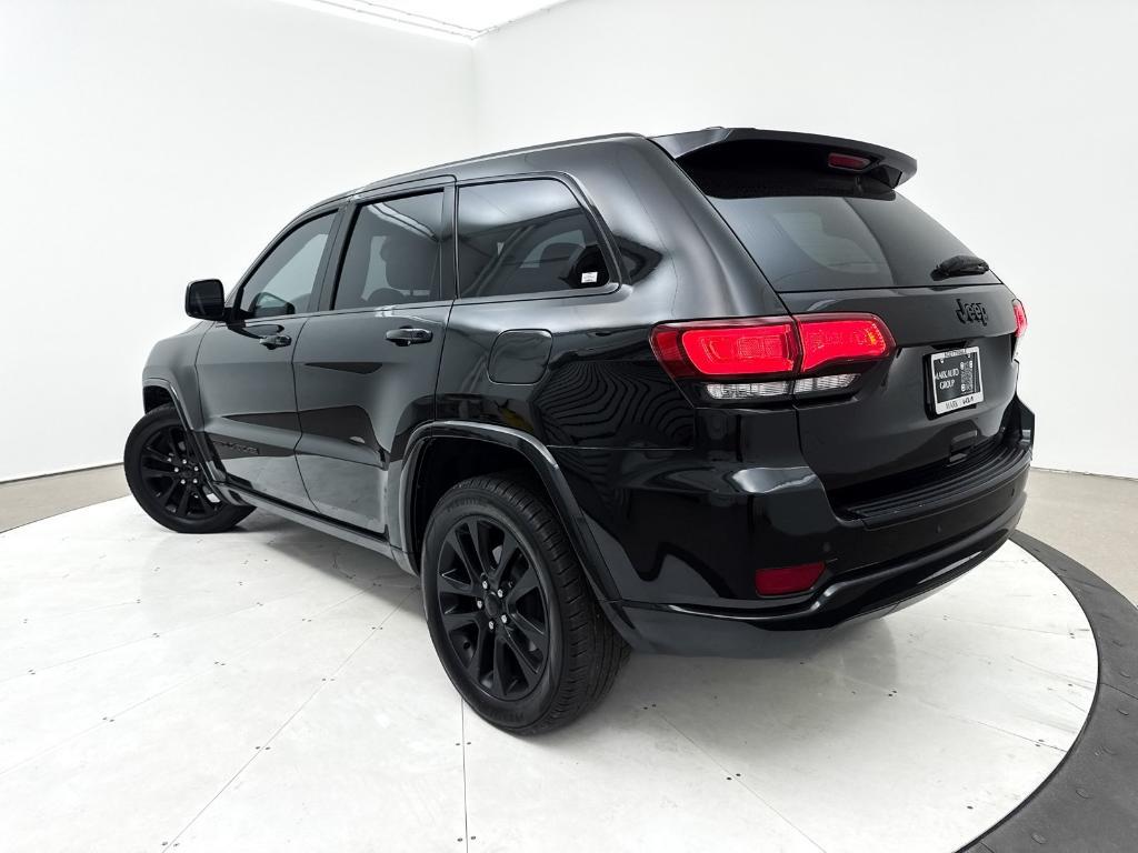 used 2018 Jeep Grand Cherokee car, priced at $15,996