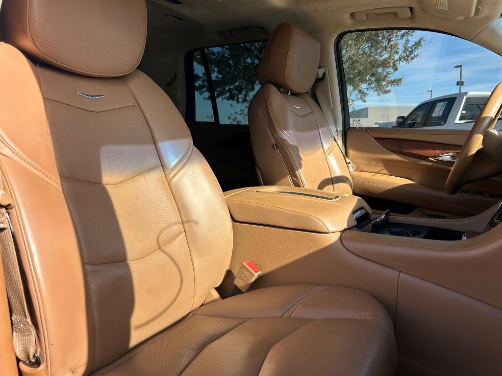 used 2015 Cadillac Escalade car, priced at $26,591