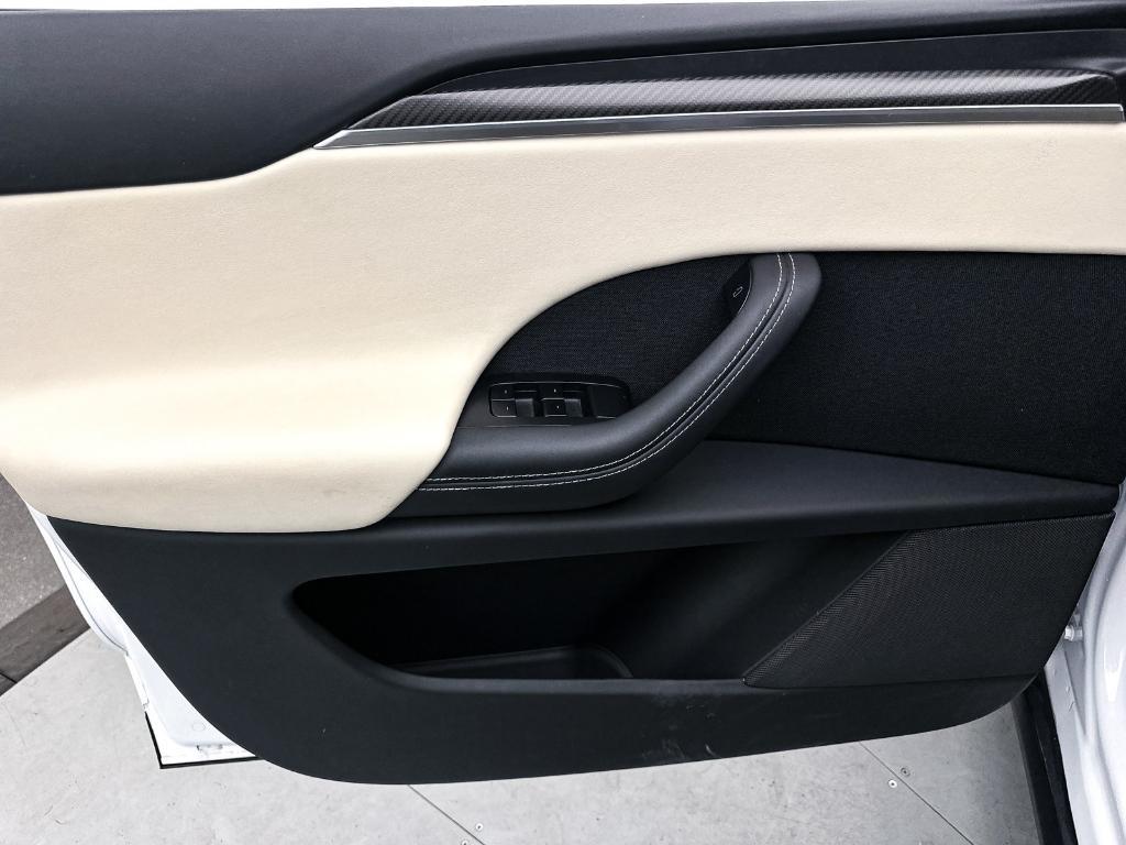 used 2022 Tesla Model X car, priced at $52,994