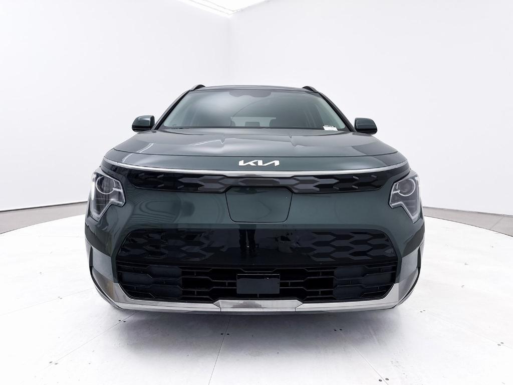 used 2025 Kia Niro EV car, priced at $24,998