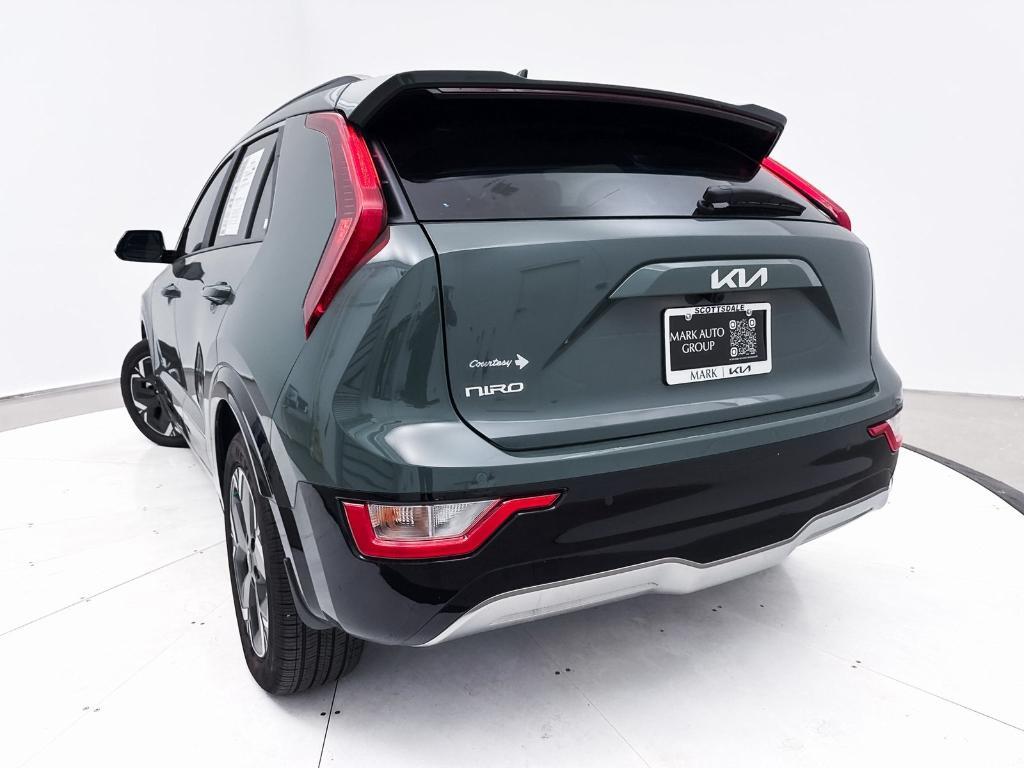 used 2025 Kia Niro EV car, priced at $24,998