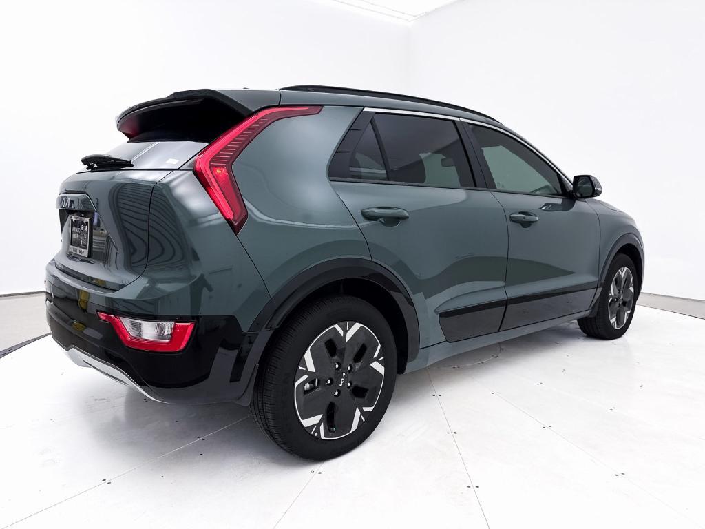 used 2025 Kia Niro EV car, priced at $24,998