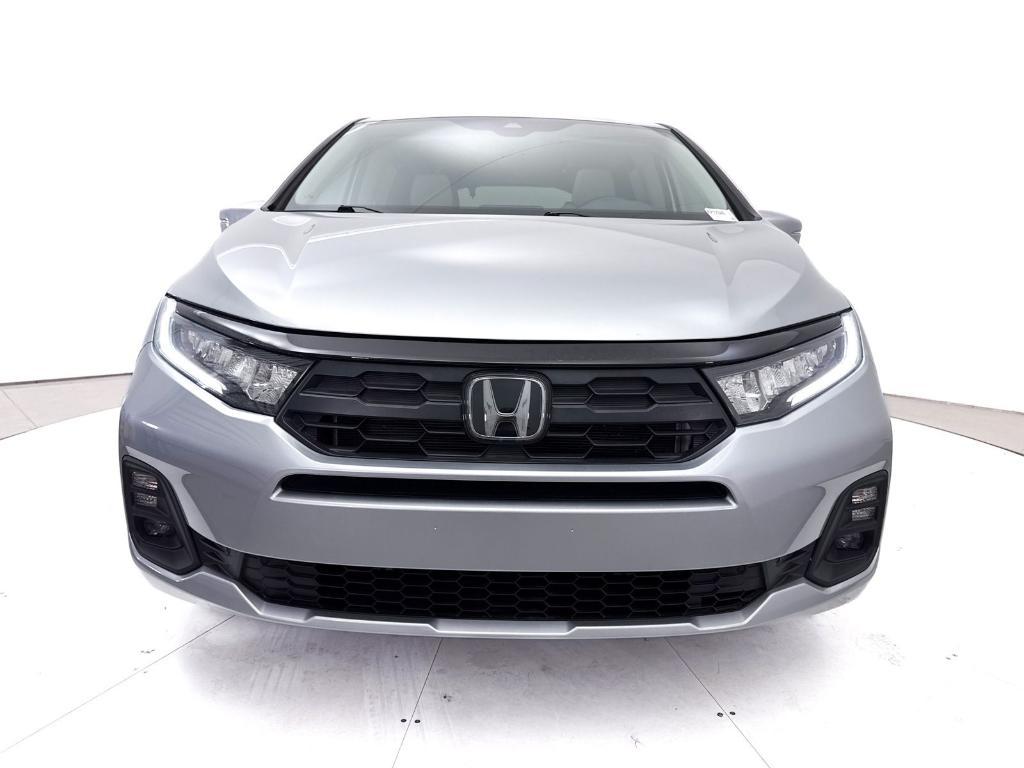 used 2025 Honda Odyssey car, priced at $36,991
