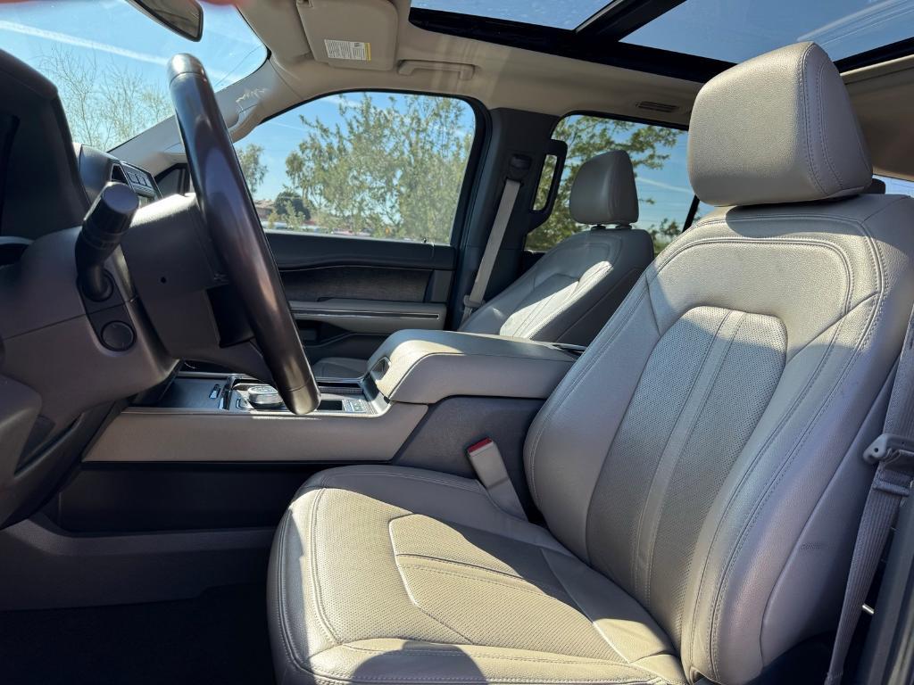 used 2021 Ford Expedition Max car, priced at $25,500