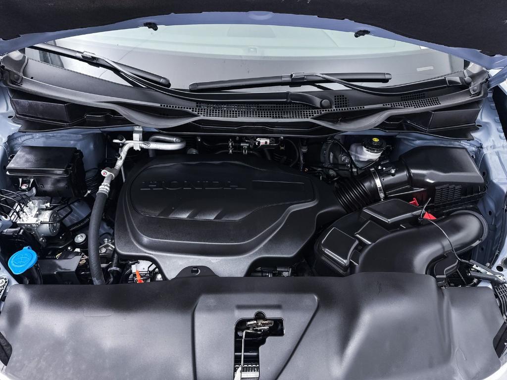 used 2023 Honda Odyssey car, priced at $40,492