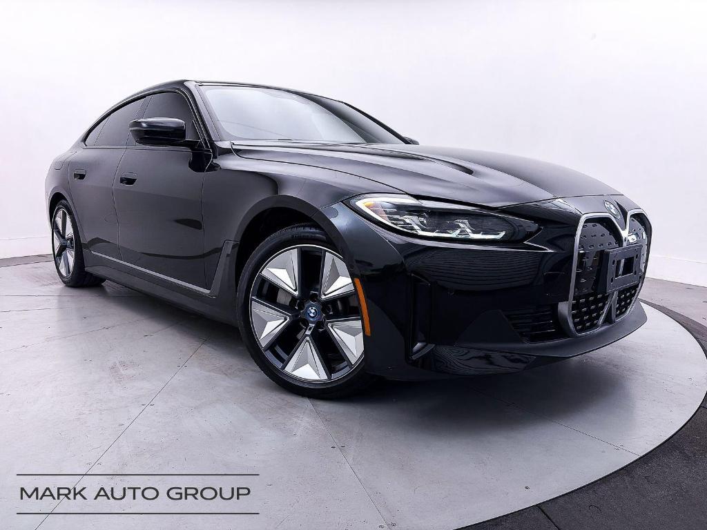 BMW i4 view 2
