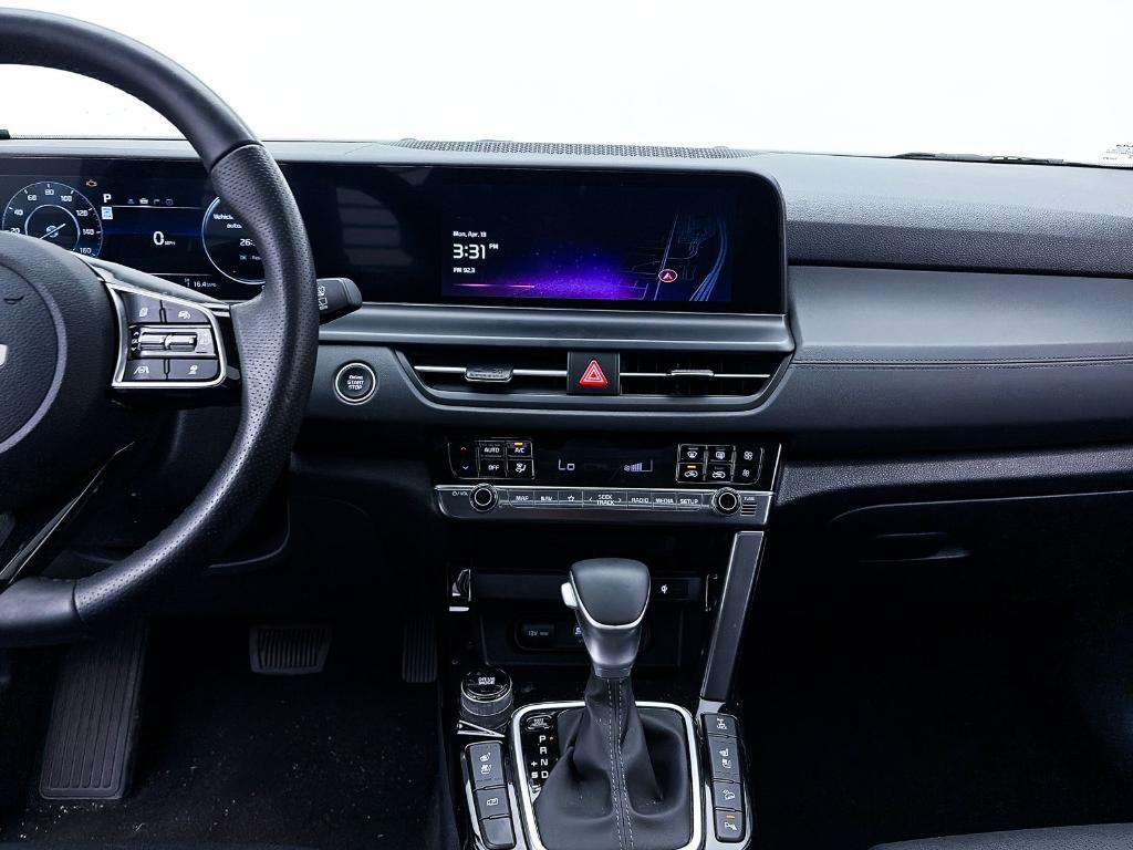 used 2025 Kia Seltos car, priced at $27,991