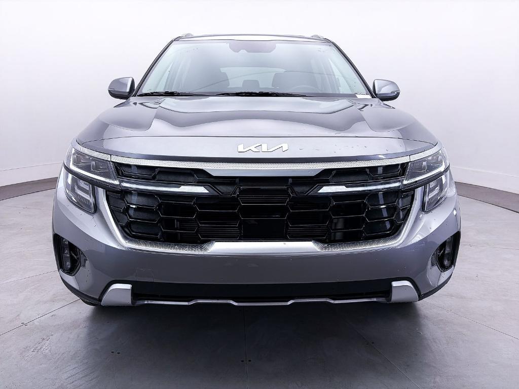 used 2025 Kia Seltos car, priced at $27,991