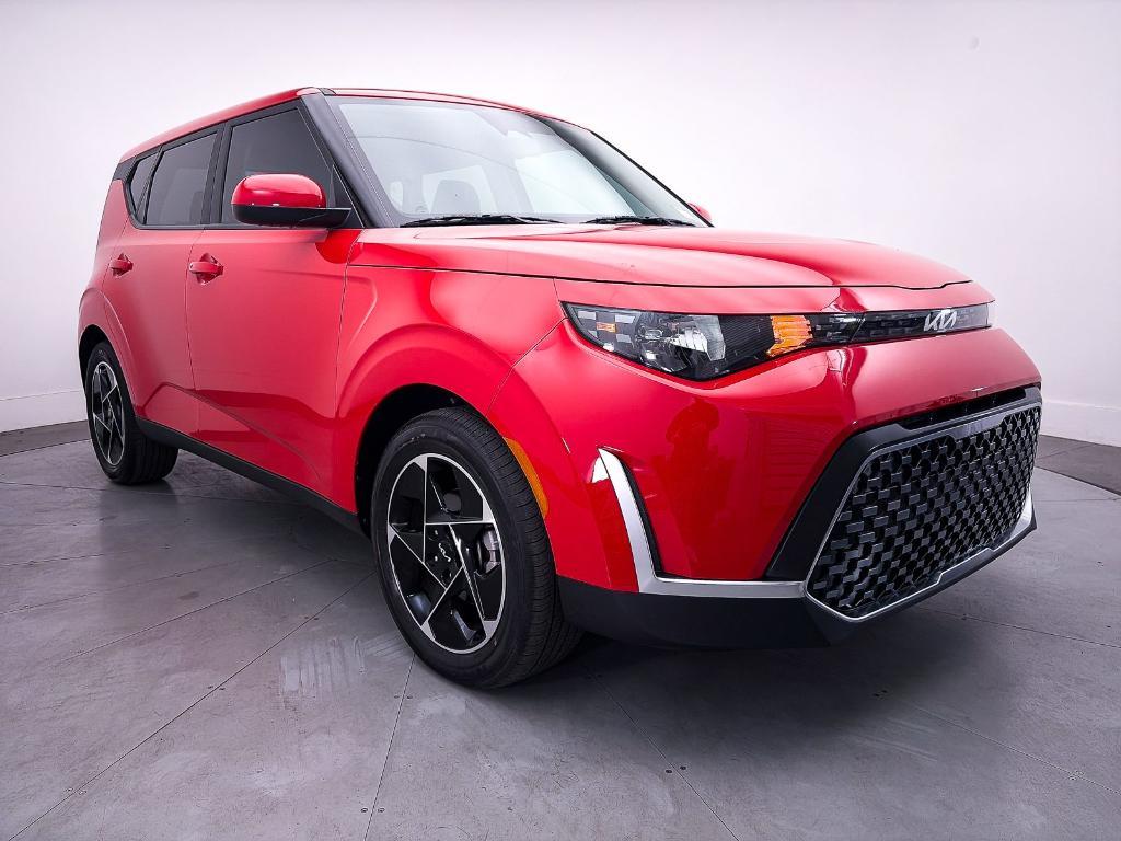 used 2025 Kia Soul car, priced at $21,993