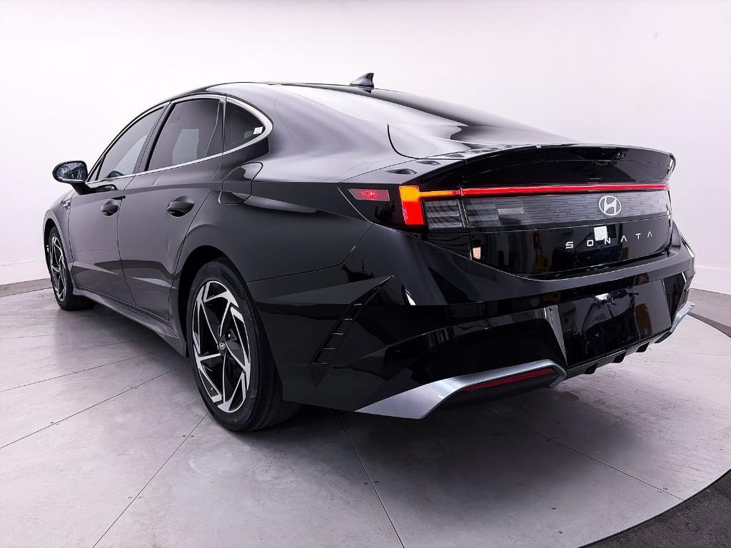 used 2024 Hyundai Sonata car, priced at $22,692