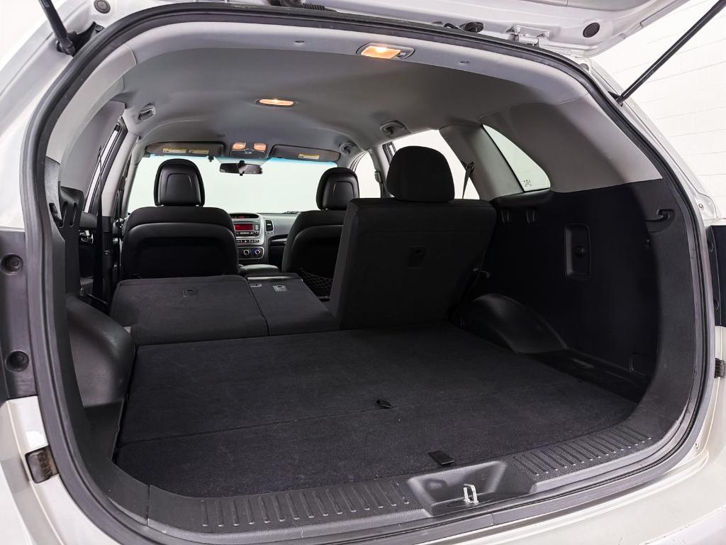 used 2015 Kia Sorento car, priced at $7,991