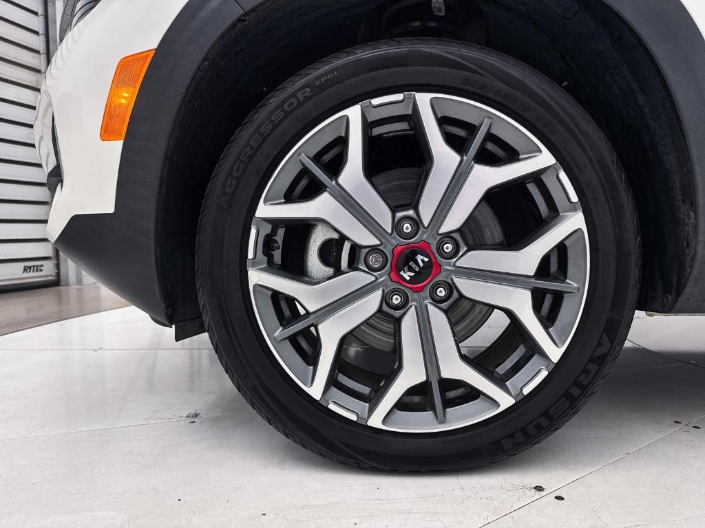 used 2021 Kia Seltos car, priced at $18,400