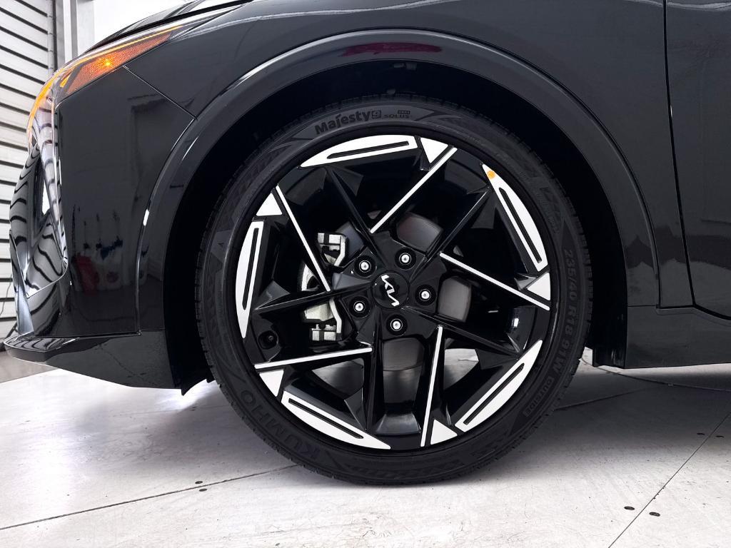 used 2025 Kia K4 car, priced at $24,990