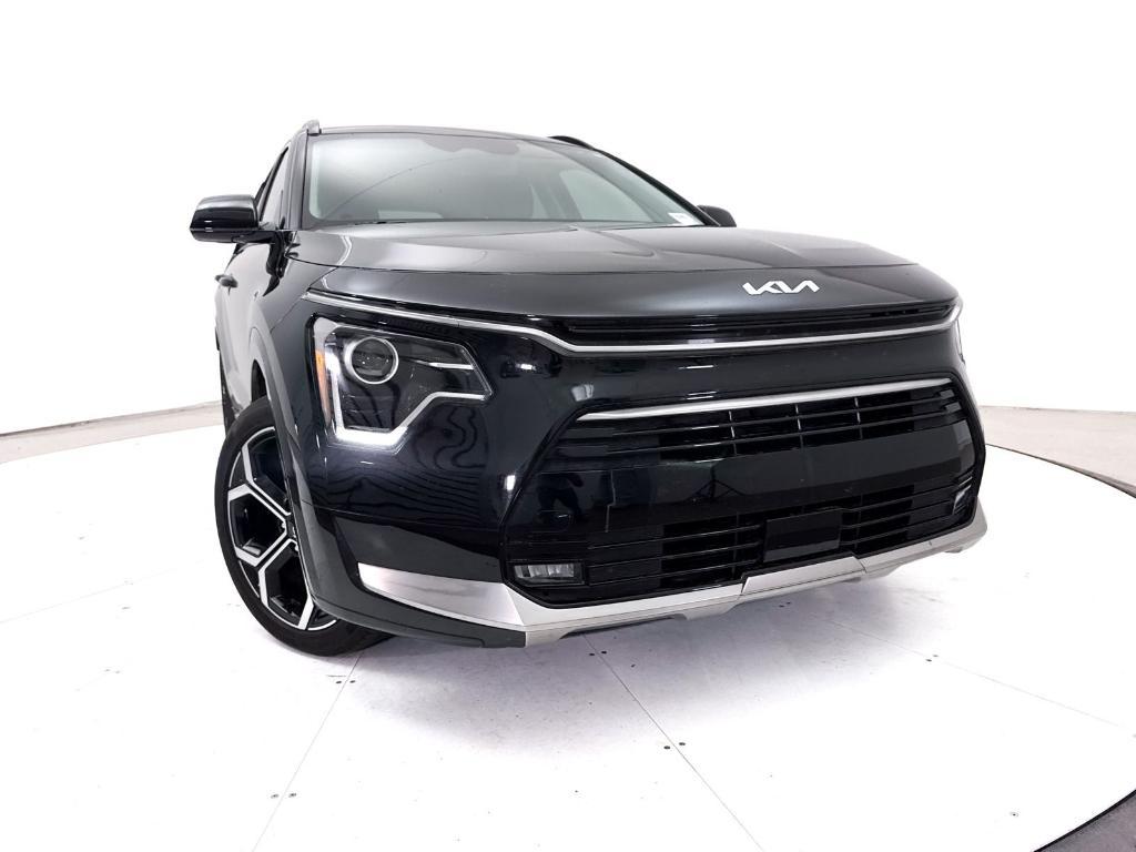 used 2025 Kia Niro car, priced at $27,989
