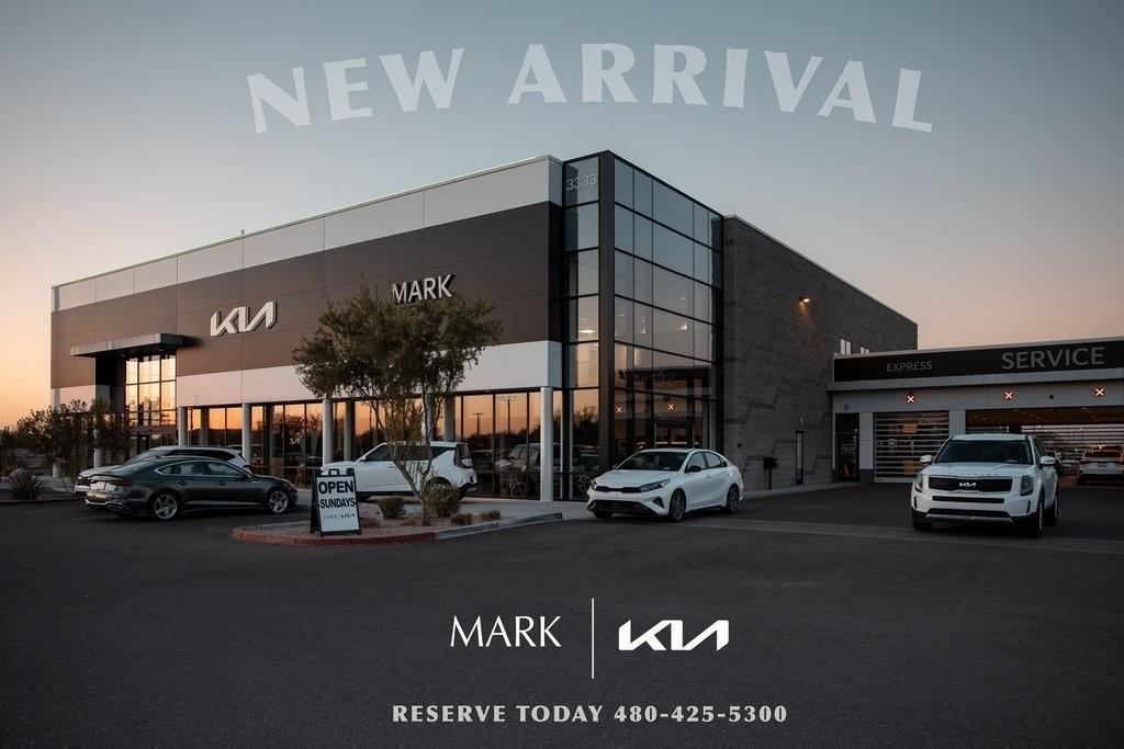 used 2023 GMC Sierra 1500 car, priced at $35,992