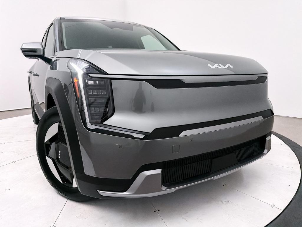 used 2024 Kia EV9 car, priced at $33,694