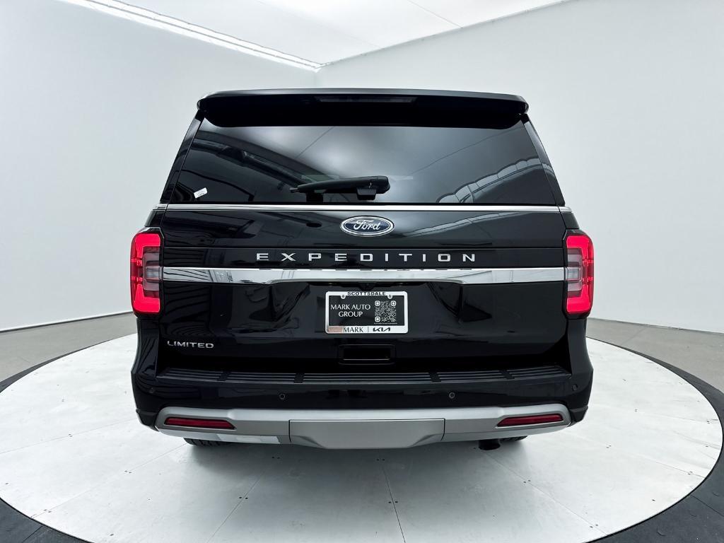 used 2024 Ford Expedition car, priced at $47,993