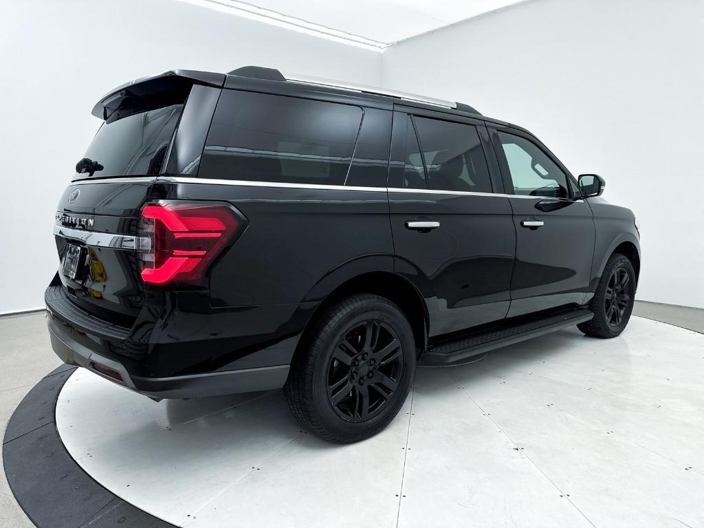used 2024 Ford Expedition car, priced at $47,993