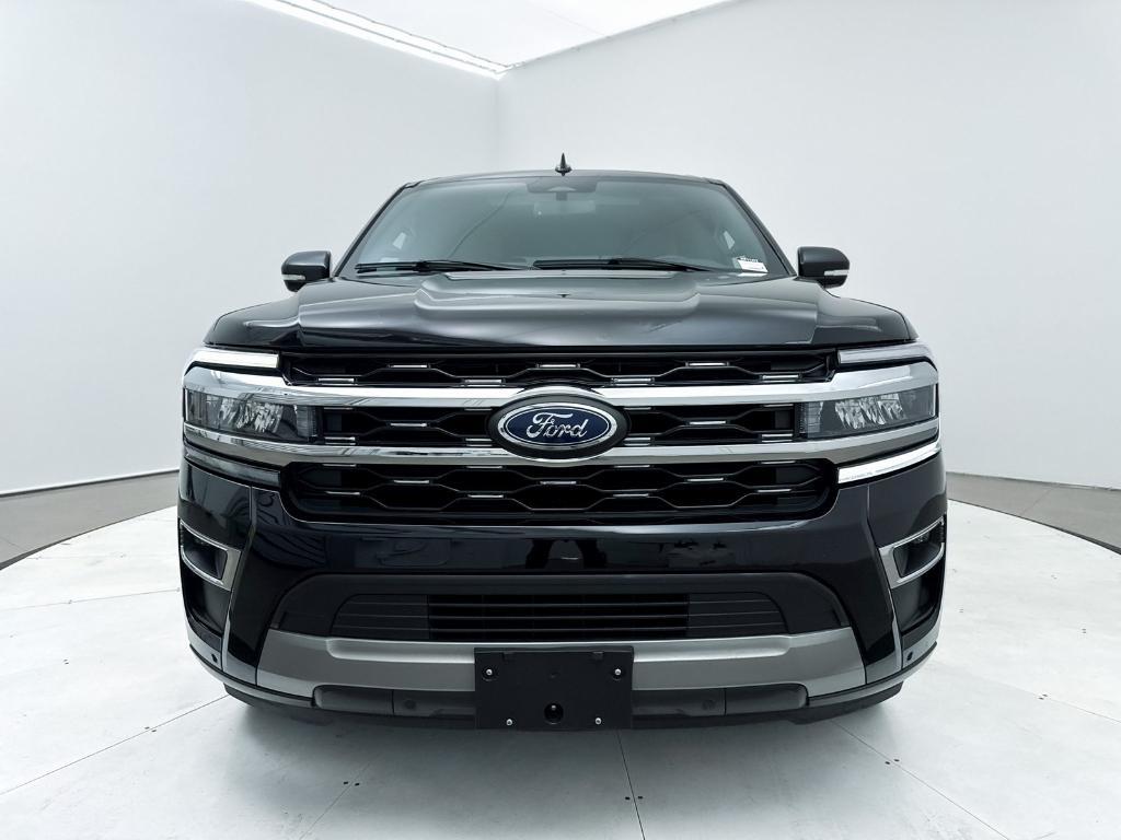 used 2024 Ford Expedition car, priced at $47,993