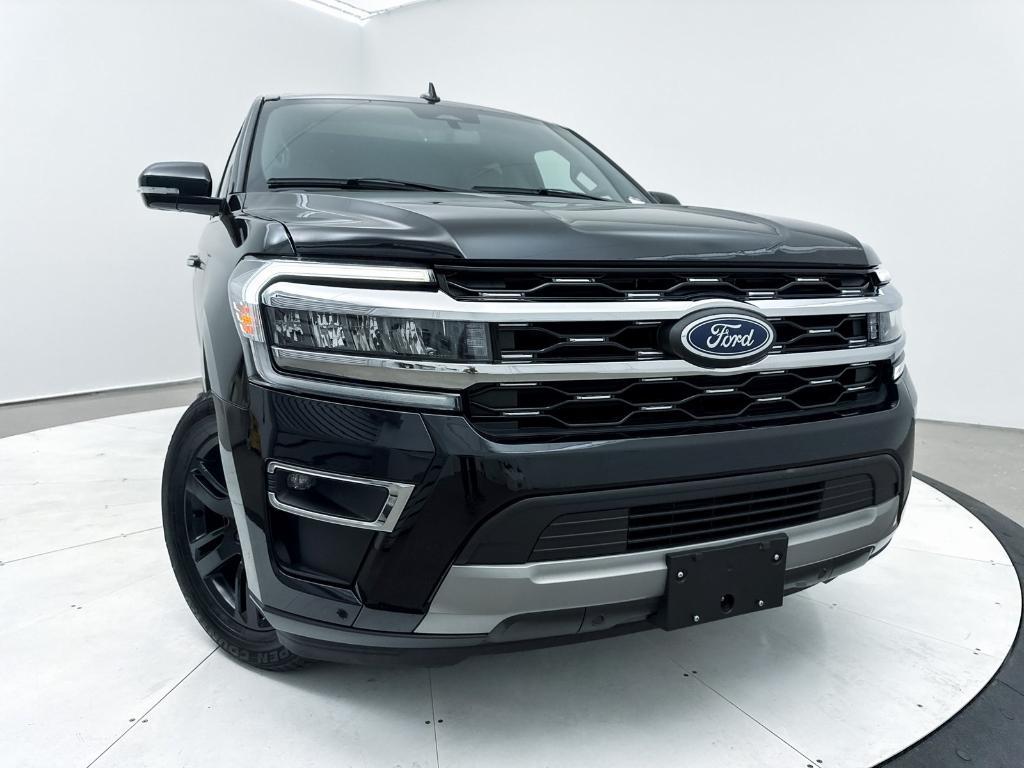 used 2024 Ford Expedition car, priced at $47,993