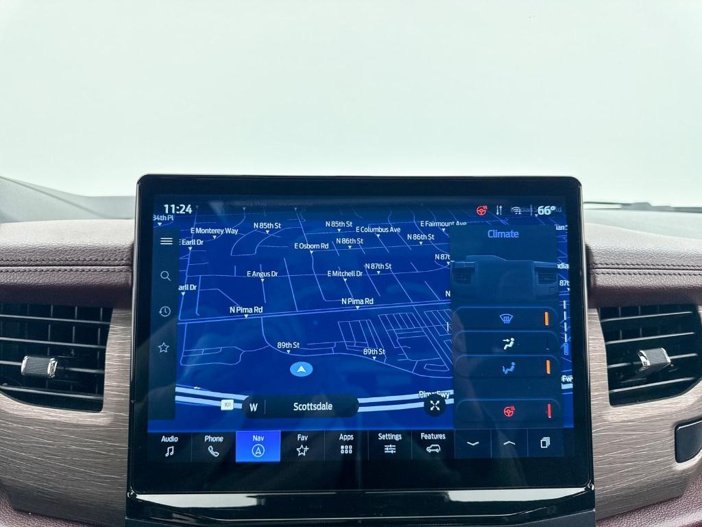 used 2024 Ford Expedition car, priced at $47,993