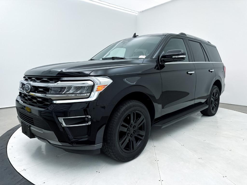 used 2024 Ford Expedition car, priced at $47,993