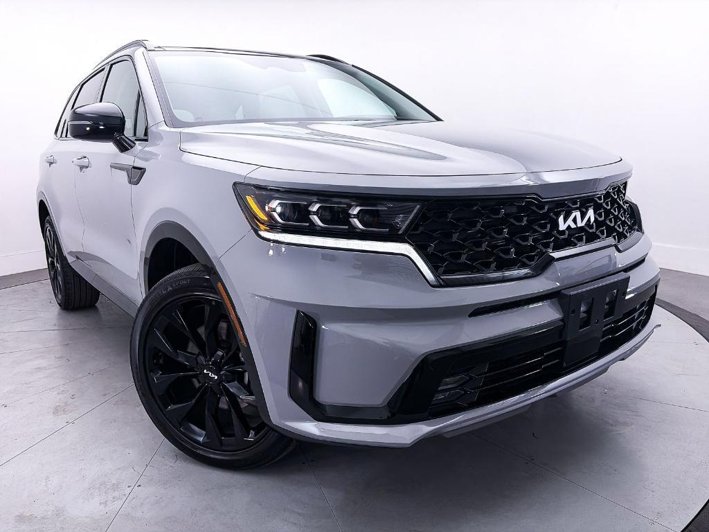 used 2023 Kia Sorento car, priced at $30,810
