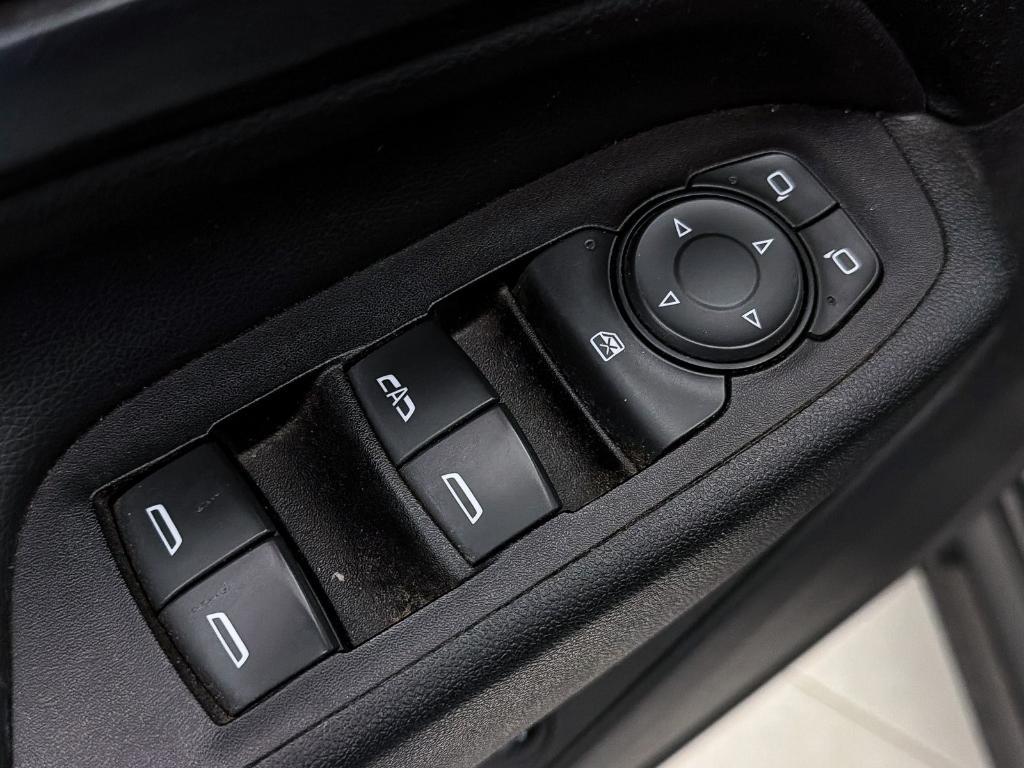 used 2018 Chevrolet Equinox car, priced at $7,996