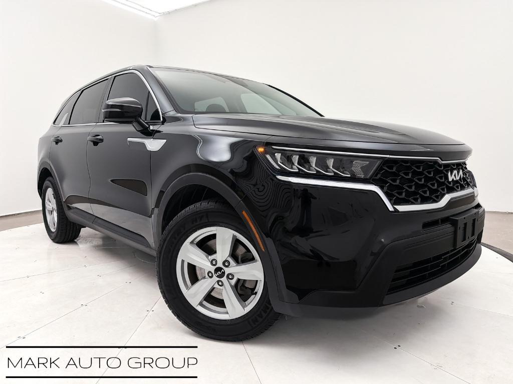 used 2022 Kia Sorento car, priced at $18,998