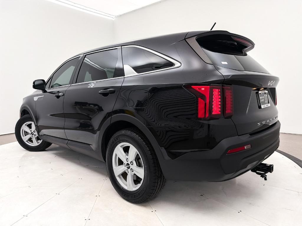 used 2022 Kia Sorento car, priced at $18,998