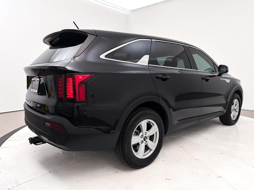 used 2022 Kia Sorento car, priced at $18,998