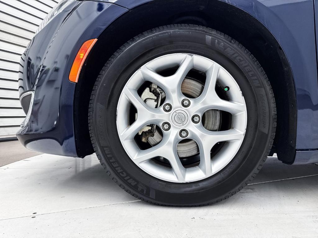 used 2017 Chrysler Pacifica car, priced at $10,592