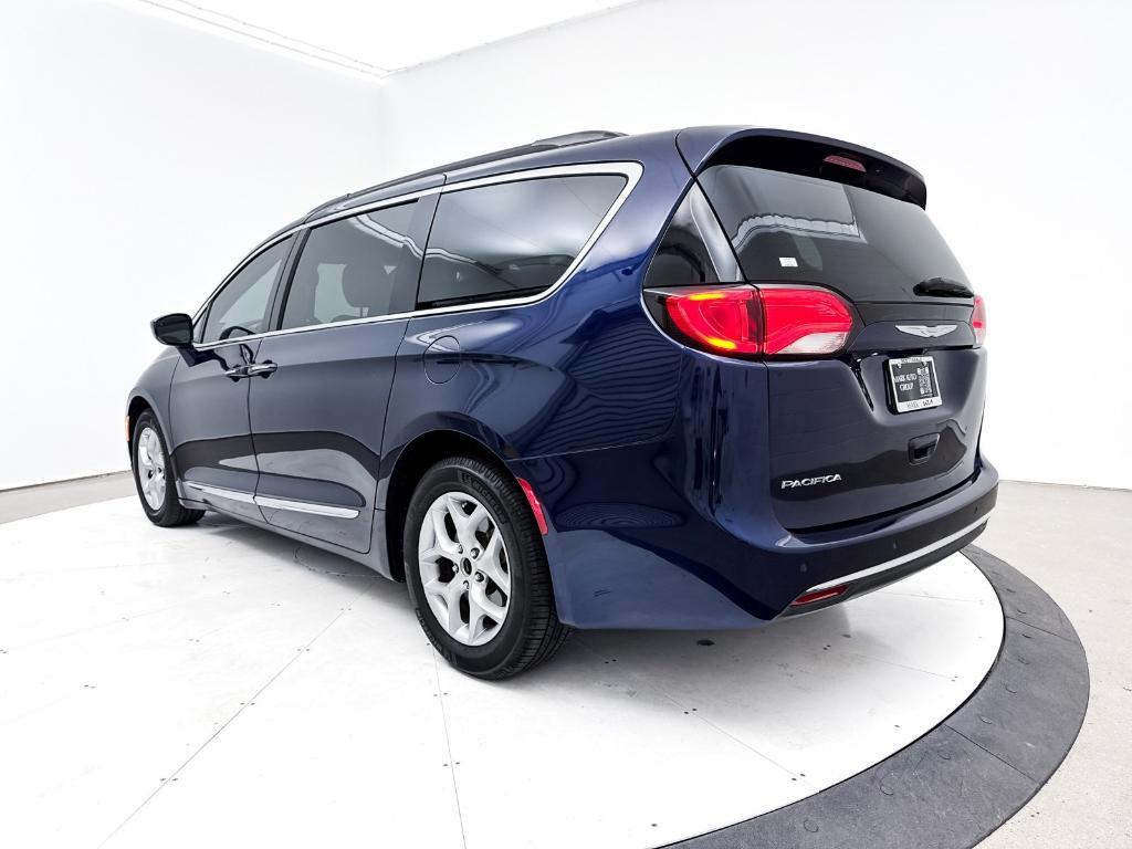used 2017 Chrysler Pacifica car, priced at $10,592