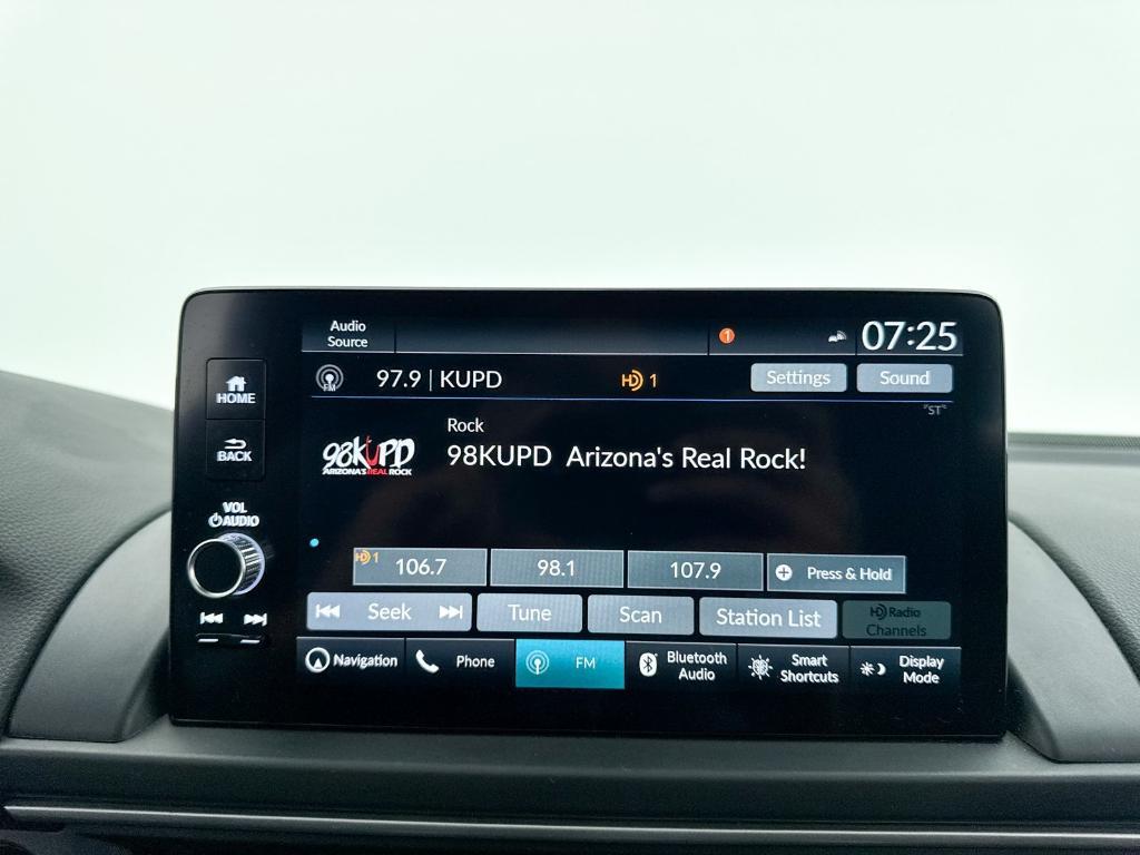 used 2023 Honda Pilot car, priced at $39,992