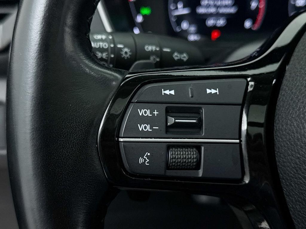 used 2023 Honda Pilot car, priced at $39,992