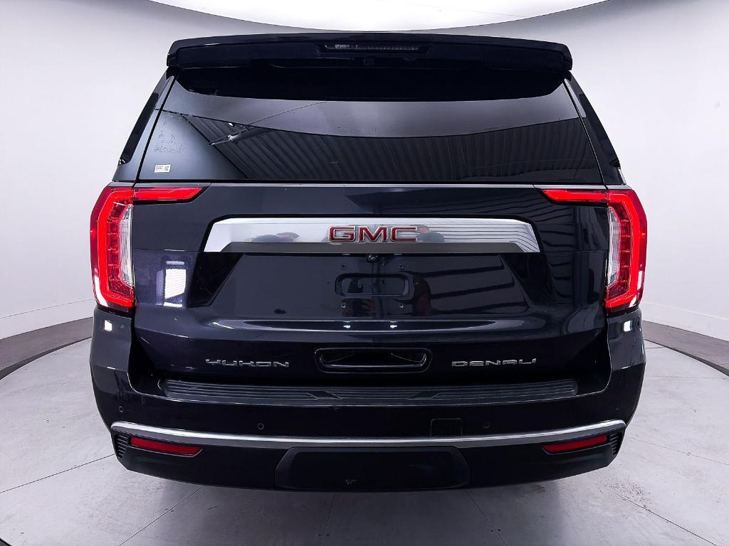 used 2023 GMC Yukon XL car, priced at $60,992