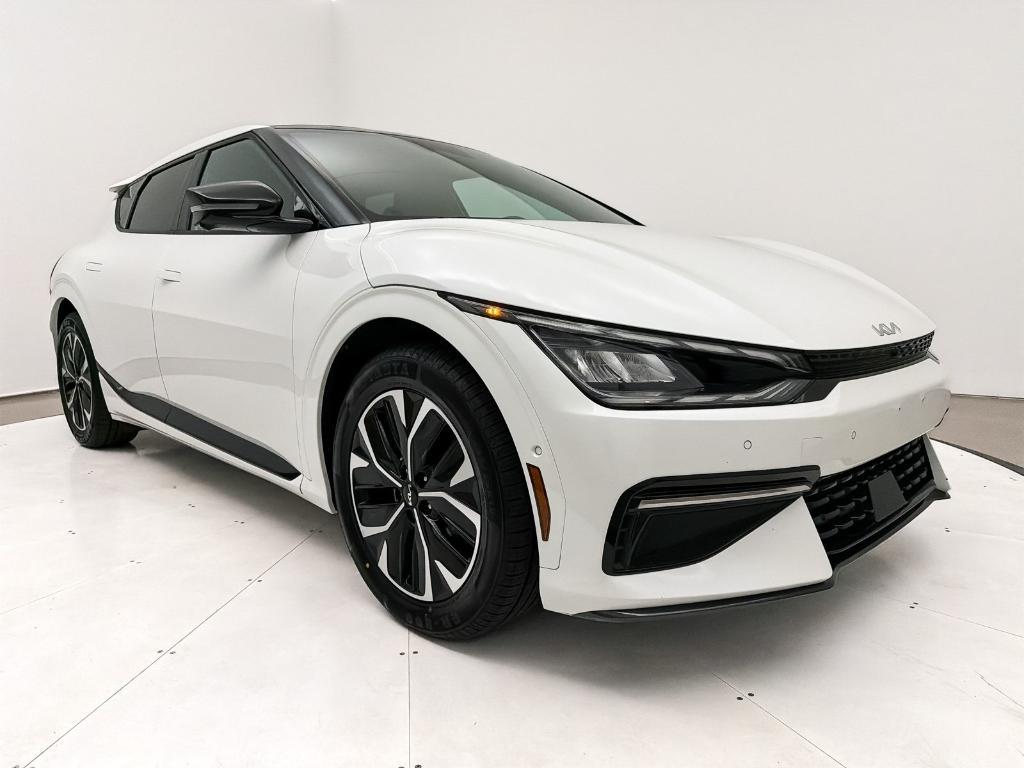 used 2022 Kia EV6 car, priced at $18,998