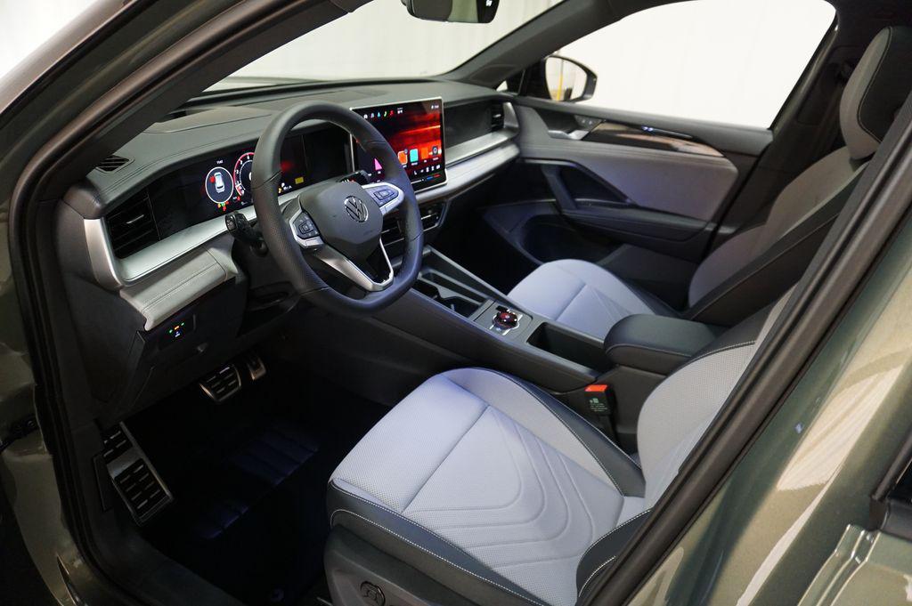 new 2026 Volkswagen Tiguan car, priced at $38,171