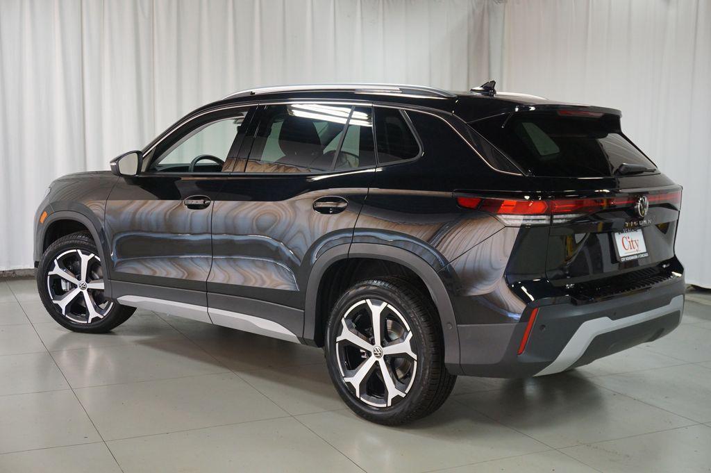 new 2026 Volkswagen Tiguan car, priced at $33,831