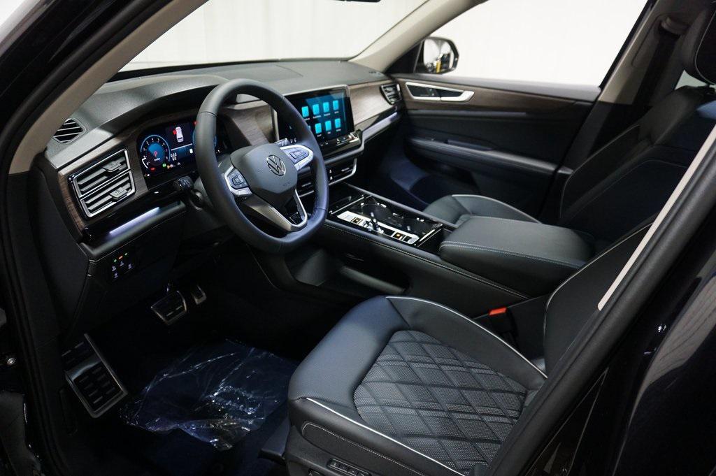 new 2026 Volkswagen Atlas car, priced at $52,181