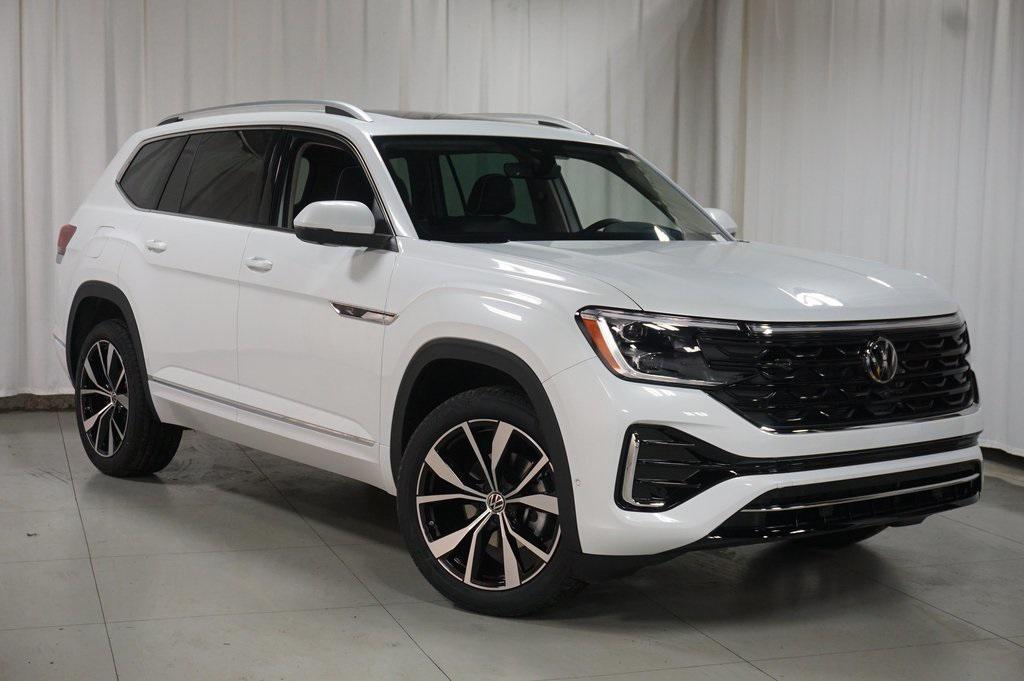 new 2026 Volkswagen Atlas car, priced at $53,216