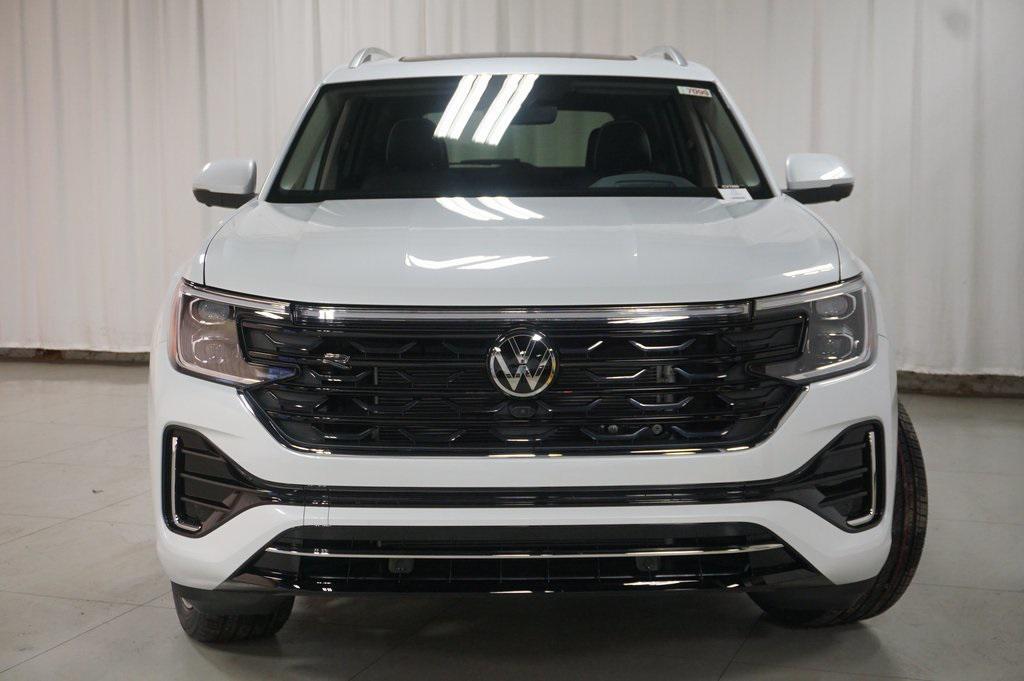 new 2026 Volkswagen Atlas car, priced at $53,216