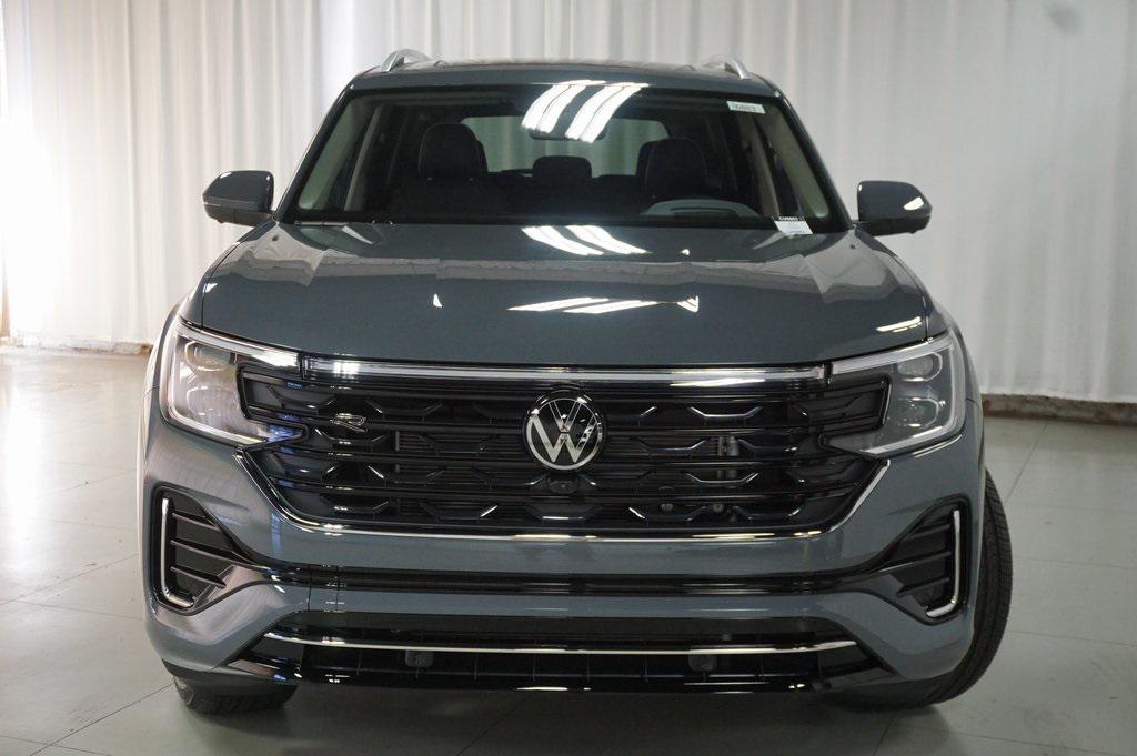 new 2026 Volkswagen Atlas car, priced at $52,618