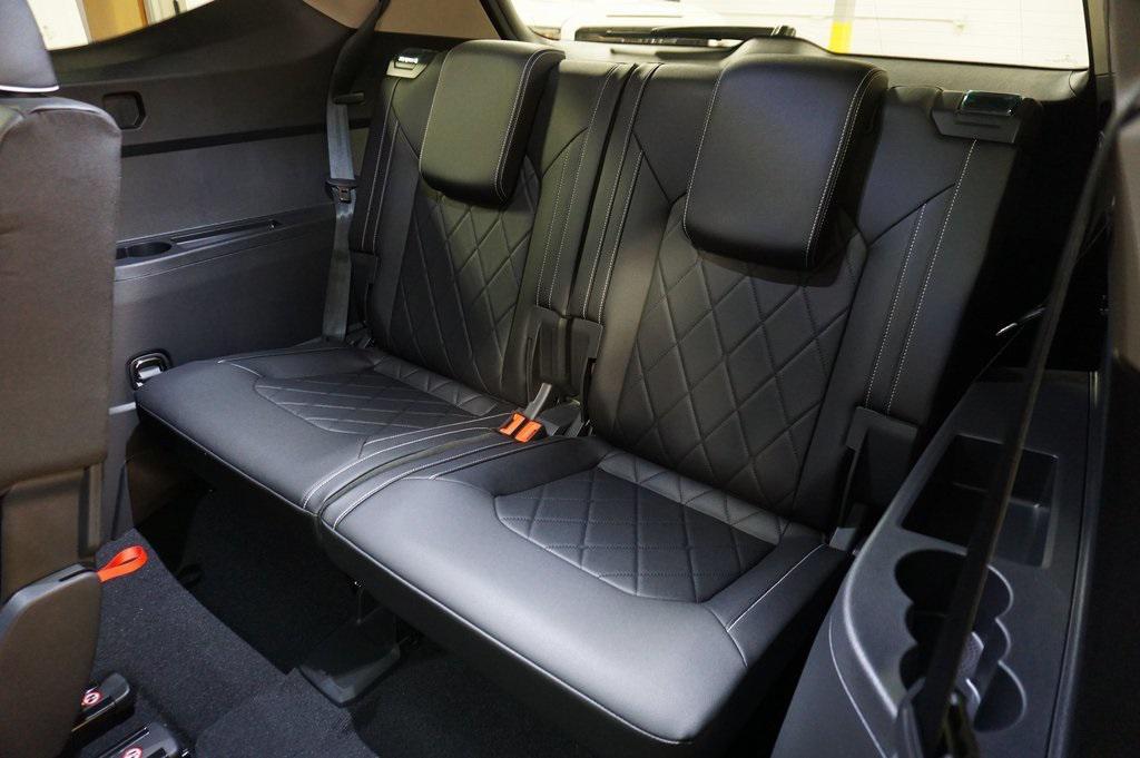 new 2026 Volkswagen Atlas car, priced at $52,618