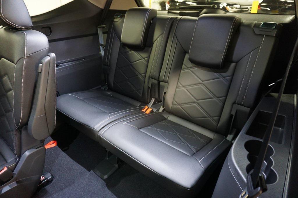 new 2026 Volkswagen Atlas car, priced at $46,057